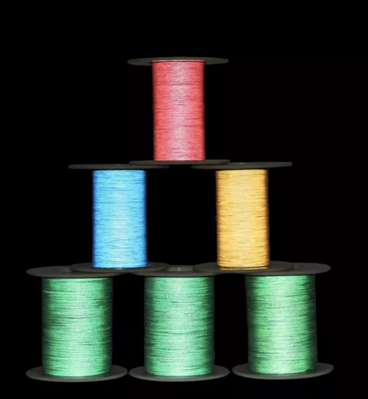 Colored Reflective Embroidery Yarn for DM Knitting