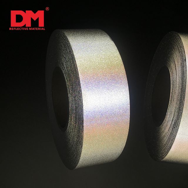 DM 6101 Cotton Silver Reflective Fabric (450 cd/lux)